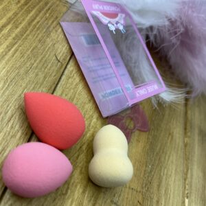 #7 Beauty Blender minis
